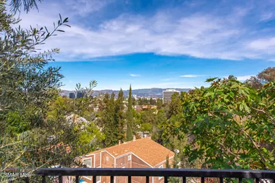 5076 Escobedo Drive, Woodland Hills, CA 91364 - Photo 37