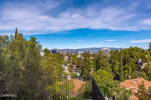5076 Escobedo Dr, Woodland Hills, CA 91364 - Photo 3