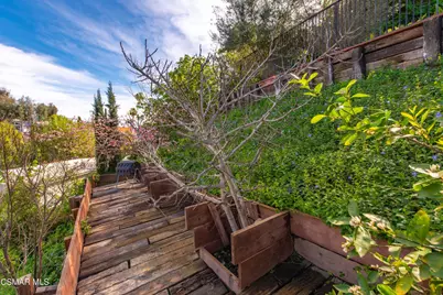 5076 Escobedo Drive, Woodland Hills, CA 91364 - Photo 47