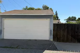 8847 Lindley Ave, Northridge, CA 91325 - Photo 35