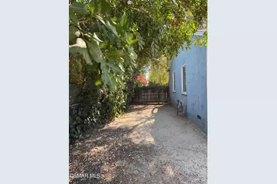 8847 Lindley Avenue, Northridge, CA 91325 - Photo 25