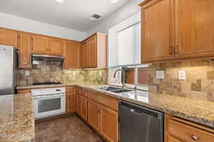 460 Fallbrook Ave, Newbury Park, CA 91320 - Photo 9