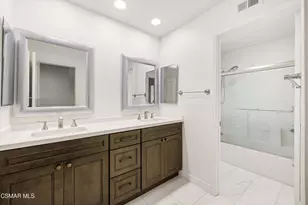 460 Fallbrook Ave, Newbury Park, CA 91320 - Photo 21