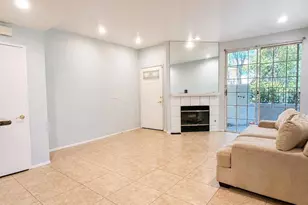 24109 Del Monte Dr., Valencia, CA 91355 - Photo 7