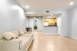 24109 Del Monte Dr., Valencia, CA 91355 - Photo 9