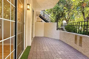 24109 Del Monte Dr., Valencia, CA 91355 - Photo 3