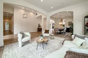 395 Sherwood Ct, Thousand Oaks, CA 91361 - Photo 13