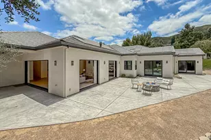 395 Sherwood Ct, Thousand Oaks, CA 91361 - Photo 63
