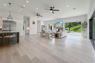 395 Sherwood Ct, Thousand Oaks, CA 91361 - Photo 27