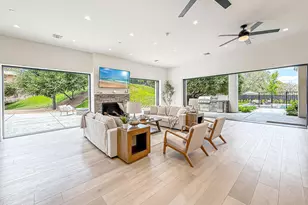 395 Sherwood Ct, Thousand Oaks, CA 91361 - Photo 21