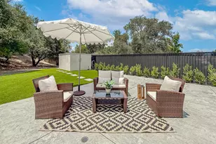 395 Sherwood Ct, Thousand Oaks, CA 91361 - Photo 61