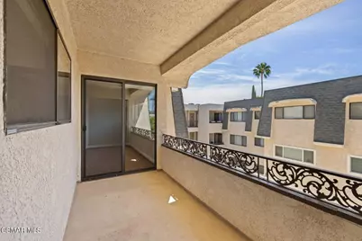 4700 Natick Avenue #310, Sherman Oaks, CA 91403 - Photo 9