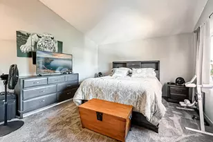 564 Strauss Dr, Newbury Park, CA 91320 - Photo 23