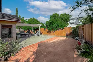 564 Strauss Dr, Newbury Park, CA 91320 - Photo 35