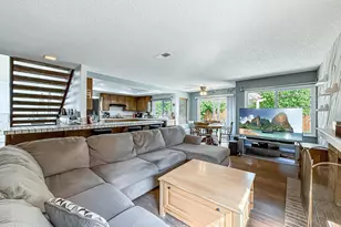 564 Strauss Dr, Newbury Park, CA 91320 - Photo 17