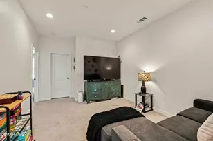 1909 Cottage Dr, Simi Valley, CA 93065 - Photo 17