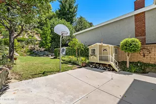 4130 Towhee Dr, Calabasas, CA 91302 - Photo 37