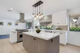 6129 Ellenview Ave, Woodland Hills, CA 91367 - Photo 11