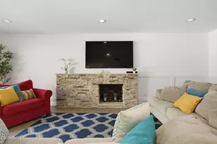 6129 Ellenview Ave, Woodland Hills, CA 91367 - Photo 9