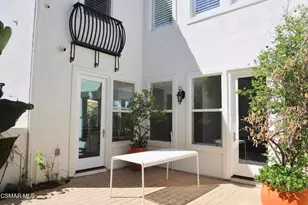 6072 Mandeville Pl, Oak Park, CA 91377 - Photo 9