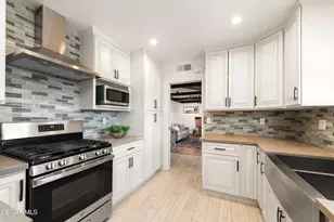 20158 Septo St, Chatsworth, CA 91311 - Photo 9