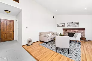 20158 Septo St, Chatsworth, CA 91311 - Photo 5