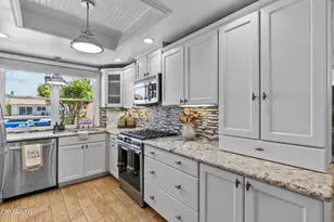 1640 Pierside Ln, Camarillo, CA 93010 - Photo 15