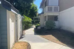 2394 Pleasant Way, Thousand Oaks, CA 91362 - Photo 3