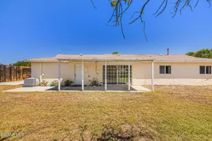 912 Calle Tulipan, Thousand Oaks, CA 91360 - Photo 17