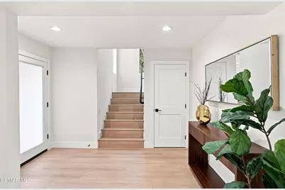 6022 Cielo Vista Court, Camarillo, CA 93012 - Photo 3