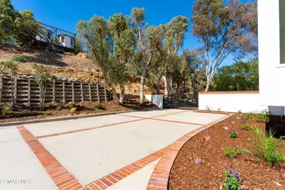 6022 Cielo Vista Court, Camarillo, CA 93012 - Photo 21