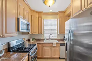 4442 Vista Del Monte Ave, Sherman Oaks, CA 91403 - Photo 13