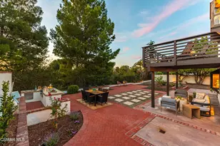 261 Scarborough St, Thousand Oaks, CA 91361 - Photo 45
