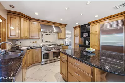 261 Scarborough Street, Thousand Oaks, CA 91361 - Photo 15