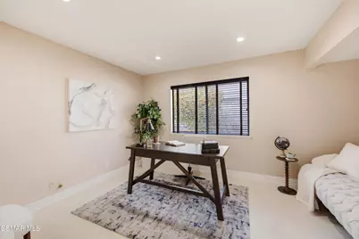 261 Scarborough Street, Thousand Oaks, CA 91361 - Photo 21