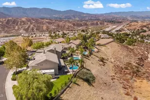 29475 Sequoia Rd, Canyon Country, CA 91387 - Photo 21