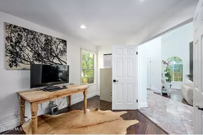 2554 Kirsten Lee Drive, Westlake Village, CA 91361 - Photo 9