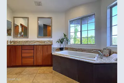 2554 Kirsten Lee Drive, Westlake Village, CA 91361 - Photo 21