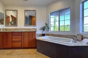 2554 Kirsten Lee Dr, Westlake Village, CA 91361 - Photo 21