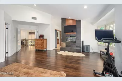 2554 Kirsten Lee Drive, Westlake Village, CA 91361 - Photo 19