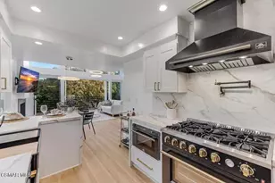 8655 Appian Way, Los Angeles, CA 90046 - Photo 19