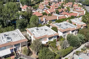 23767 Burbank Blvd, Woodland Hills, CA 91367 - Photo 45
