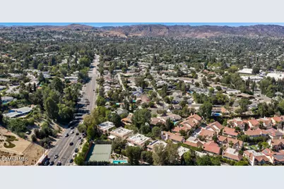 23767 Burbank Boulevard, Woodland Hills, CA 91367 - Photo 47
