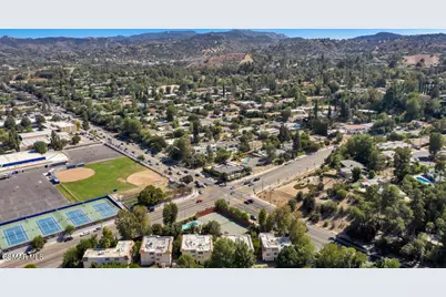 23767 Burbank Boulevard, Woodland Hills, CA 91367 - Photo 47