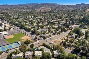 23767 Burbank Blvd, Woodland Hills, CA 91367 - Photo 47
