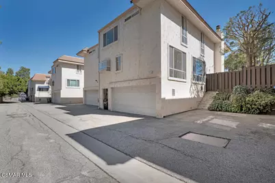23767 Burbank Boulevard, Woodland Hills, CA 91367 - Photo 35
