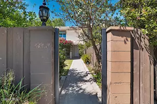 23767 Burbank Blvd, Woodland Hills, CA 91367 - Photo 35
