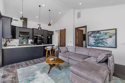1049 Calle Las Trancas, Thousand Oaks, CA 91360 - Photo 19
