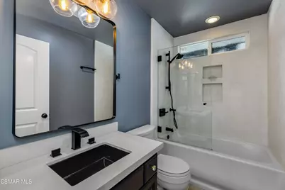 1049 Calle Las Trancas, Thousand Oaks, CA 91360 - Photo 43