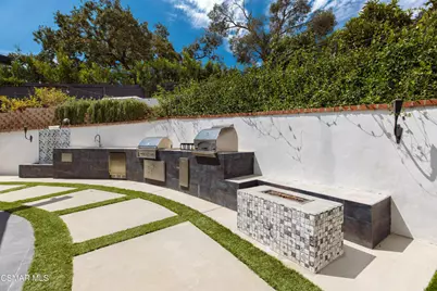 1049 Calle Las Trancas, Thousand Oaks, CA 91360 - Photo 35
